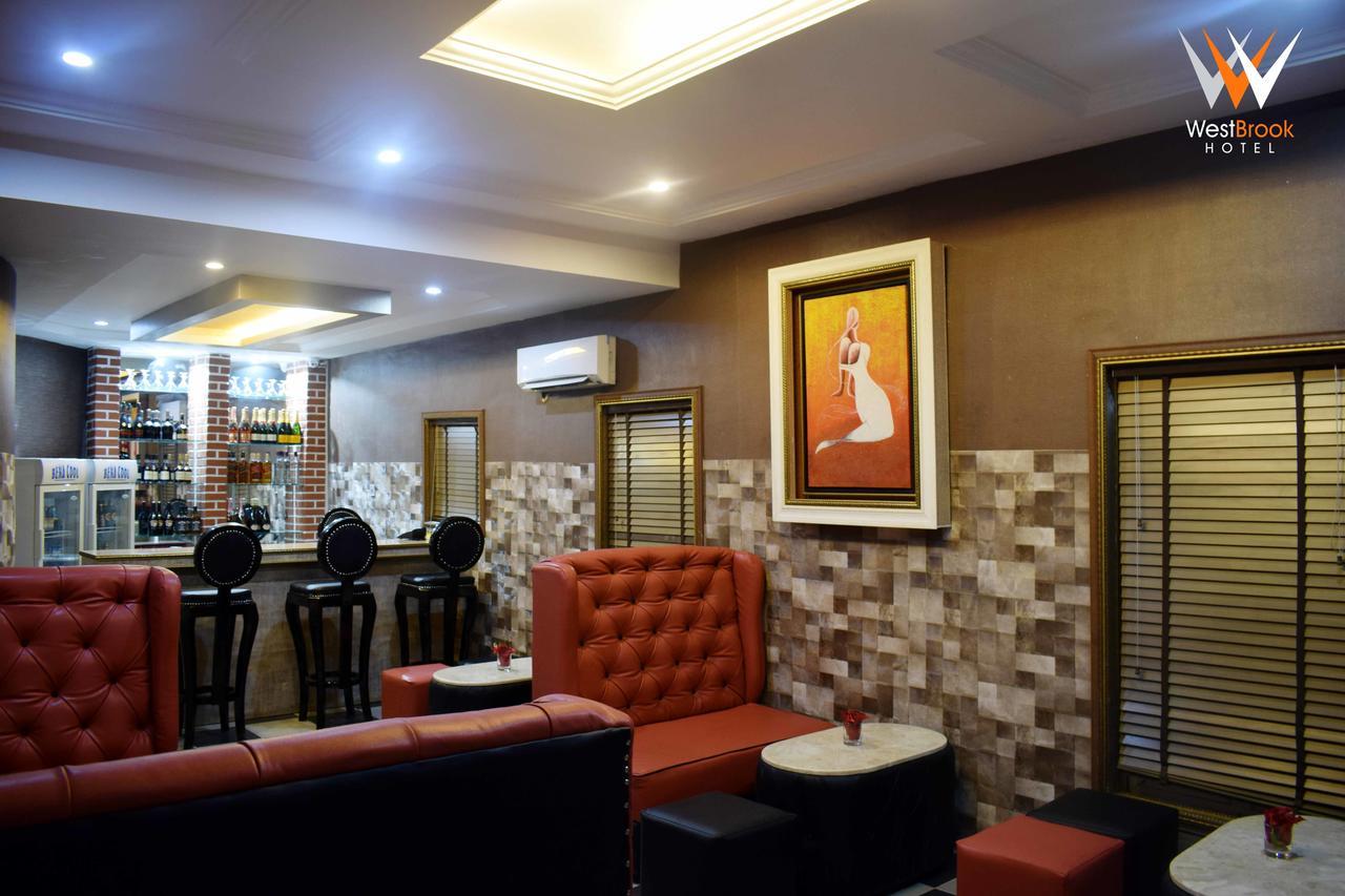 Westbrook Hotel Owerri Exterior foto
